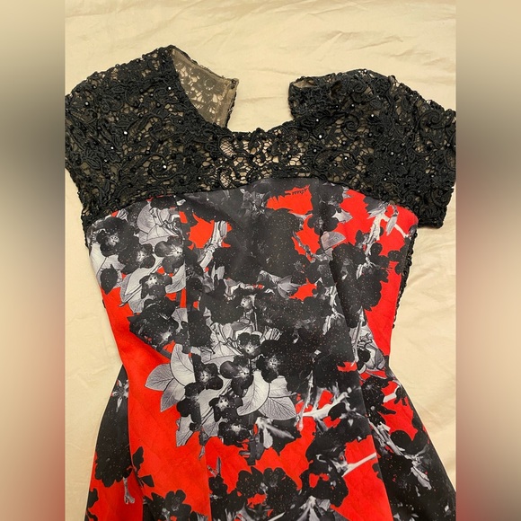 Party dress - brand new with tag - Picture 4 of 5